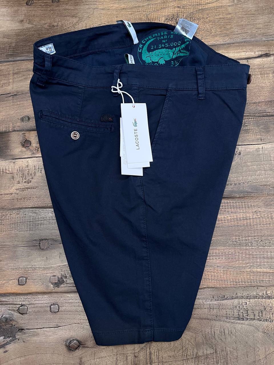 Lacoste Gabardin Lacivert Renk Yumuşak Kumaş Şort