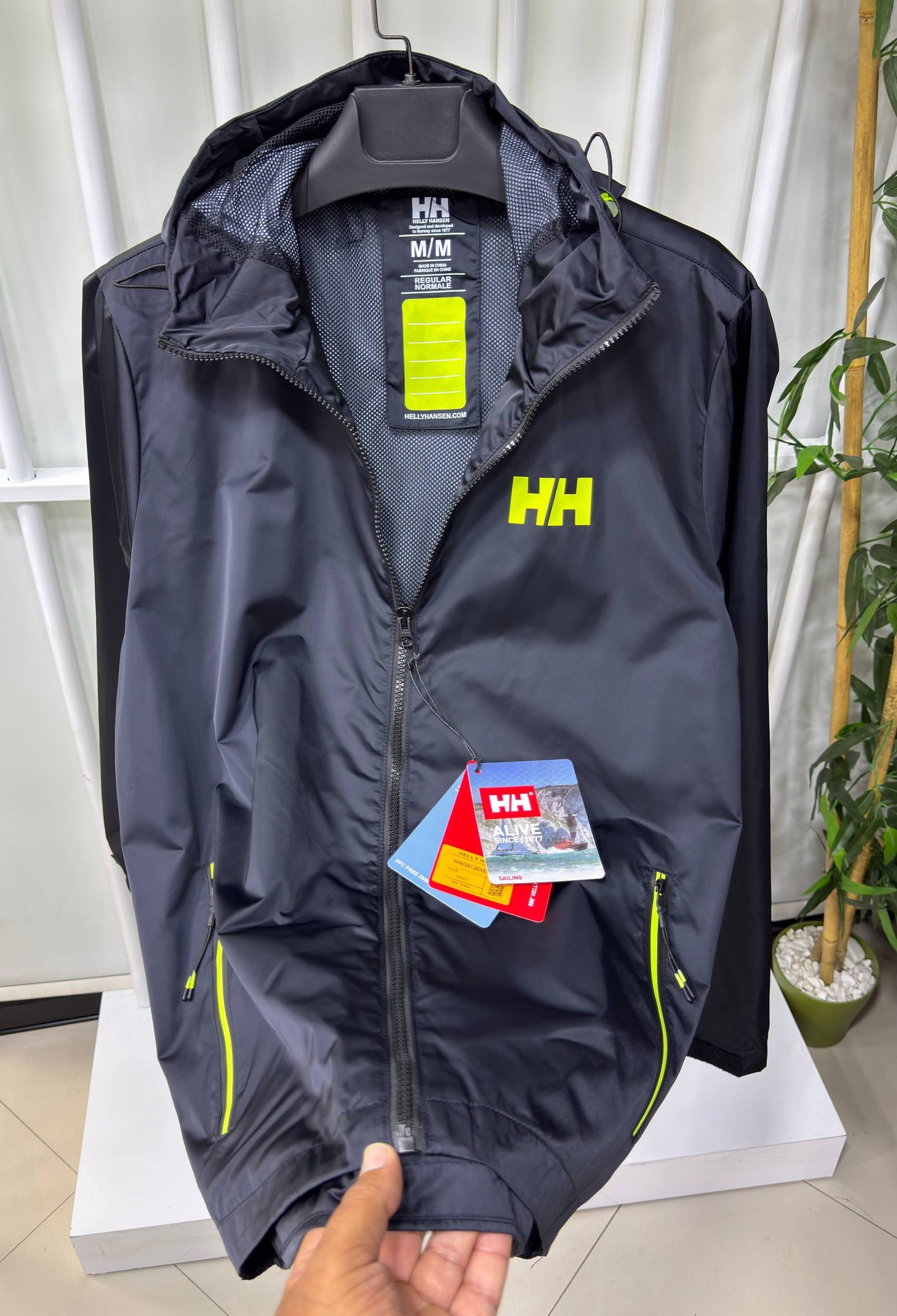Helly Hansen Erkek Yağmurluk Antrasit Renk