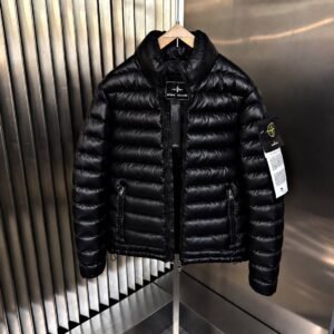 Stone Island Siyah Özel Seri Siyah Mont