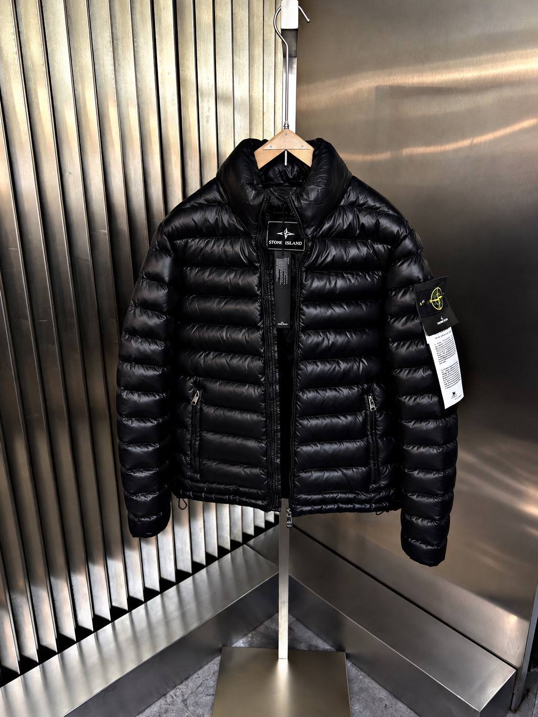 Stone Island Siyah Özel Seri Siyah Mont